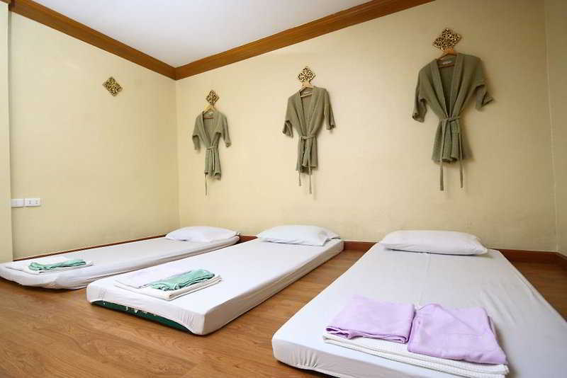 Wall Street Inn, Bangkok Extérieur photo